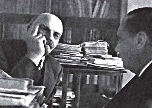 Иллюстрация к книге — Кровавый век [_114.jpg]