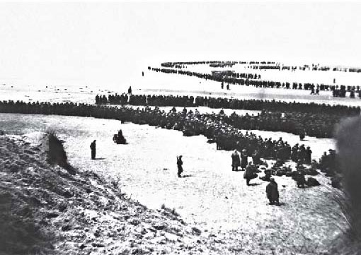 Иллюстрация к книге — Кровавый век [_270.jpg]