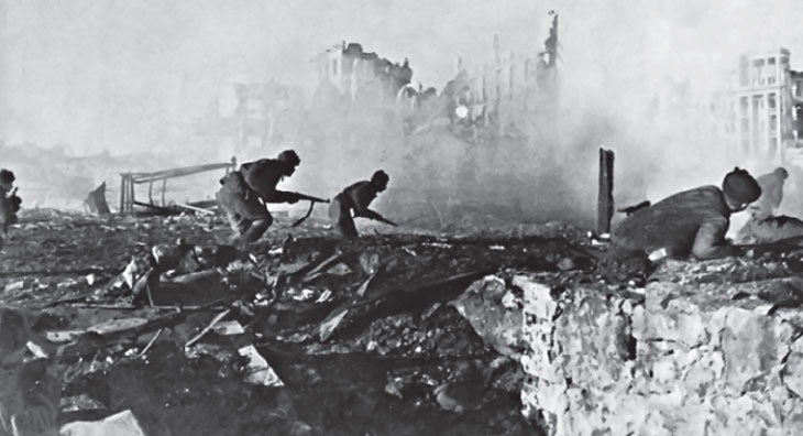 Иллюстрация к книге — Кровавый век [_291.jpg]