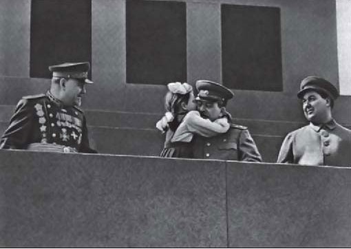 Иллюстрация к книге — Кровавый век [_341.jpg]