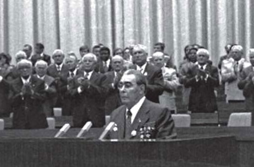 Иллюстрация к книге — Кровавый век [_415.jpg]