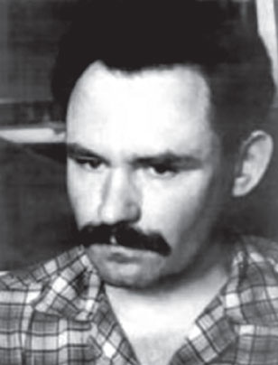 Иллюстрация к книге — Кровавый век [_444.jpg]