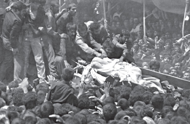 Иллюстрация к книге — Кровавый век [_478.jpg]