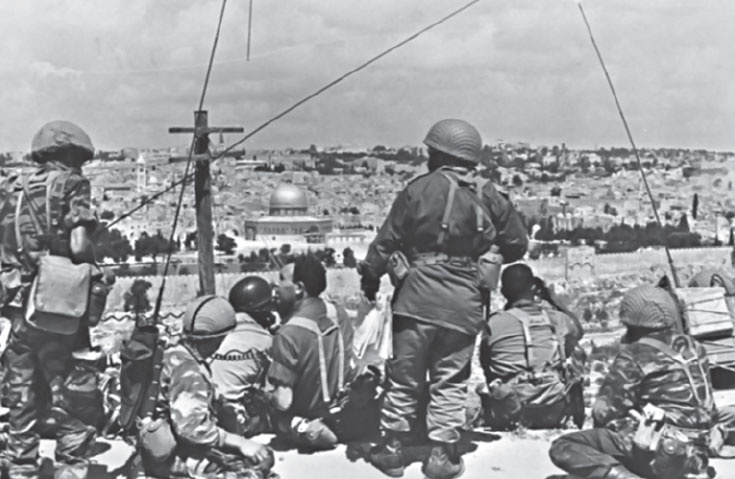 Иллюстрация к книге — Кровавый век [_492.jpg]