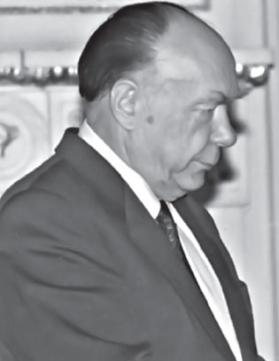 Иллюстрация к книге — Кровавый век [_520.jpg]