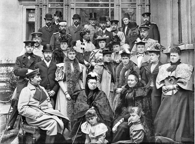 Иллюстрация к книге — Рок семьи Романовых. &quot;Мы не хотим и не можем бежать...&quot; [i_019.jpg]