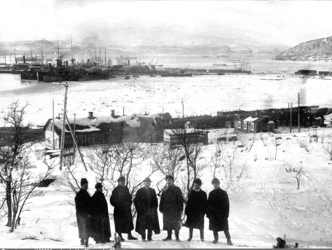 Иллюстрация к книге — Рок семьи Романовых. &quot;Мы не хотим и не можем бежать...&quot; [i_049.jpg]