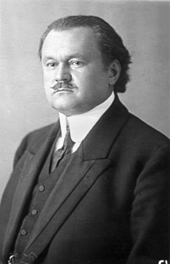 Иллюстрация к книге — Рок семьи Романовых. &quot;Мы не хотим и не можем бежать...&quot; [i_060.jpg]