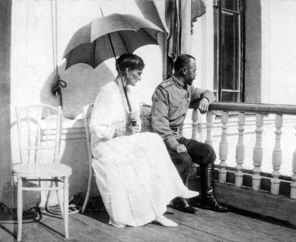 Иллюстрация к книге — Рок семьи Романовых. &quot;Мы не хотим и не можем бежать...&quot; [i_062.jpg]