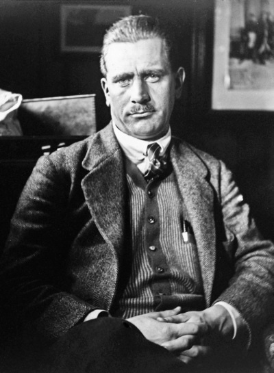 Иллюстрация к книге — Рок семьи Романовых. &quot;Мы не хотим и не можем бежать...&quot; [i_068.jpg]