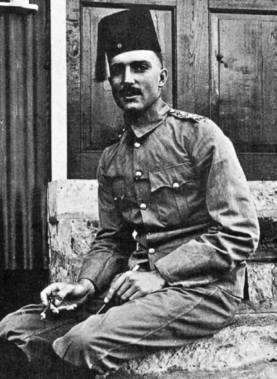 Иллюстрация к книге — Рок семьи Романовых. &quot;Мы не хотим и не можем бежать...&quot; [i_072.jpg]