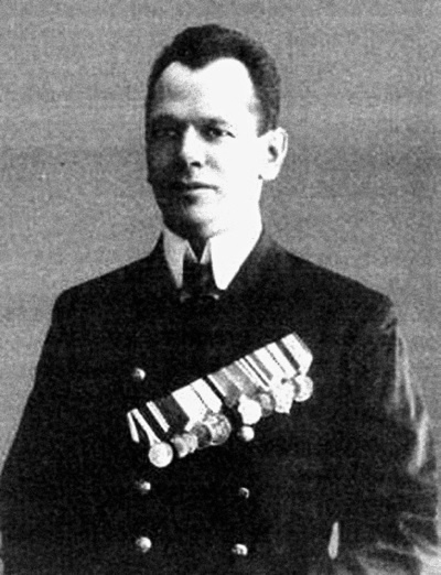 Иллюстрация к книге — Рок семьи Романовых. &quot;Мы не хотим и не можем бежать...&quot; [i_075.jpg]