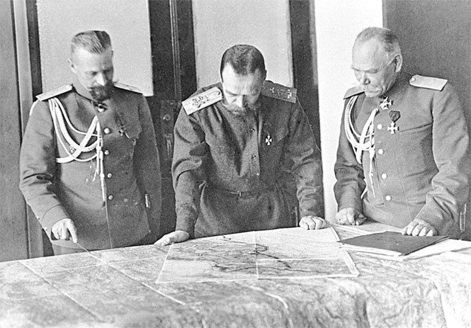 Иллюстрация к книге — Мой муж – Николай II. Дарите любовь… [i_022.jpg]