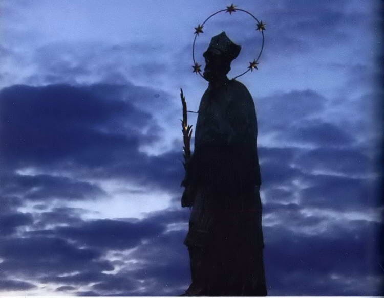 Иллюстрация к книге — Прага. Короли, алхимики, привидения и... пиво! [i_002.jpg]