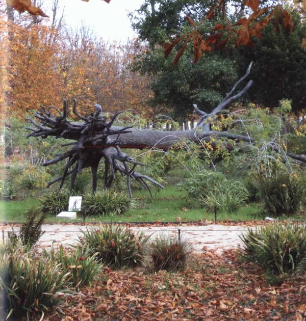 Иллюстрация к книге — Париж. Любовь, вино, короли и... дьявол [i_010.jpg]