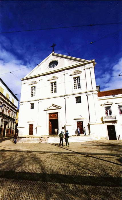 Иллюстрация к книге — Лиссабон. Девять кругов ада, Летучий португалец и... портвейн [i_021.jpg]