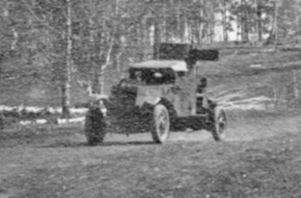 Иллюстрация к книге — Бронеавтомобиль "Остин". Предтеча бронетанковых войск России [i_093.jpg]