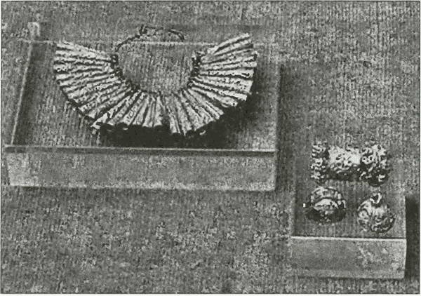 Иллюстрация к книге — Средневековая Испания [i_092.jpg]