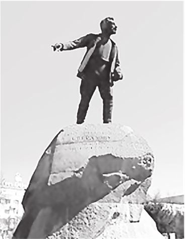 Иллюстрация к книге — Последняя тайна Романовых [b00000177.jpg]