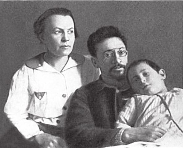 Иллюстрация к книге — Последняя тайна Романовых [b00000184.jpg]