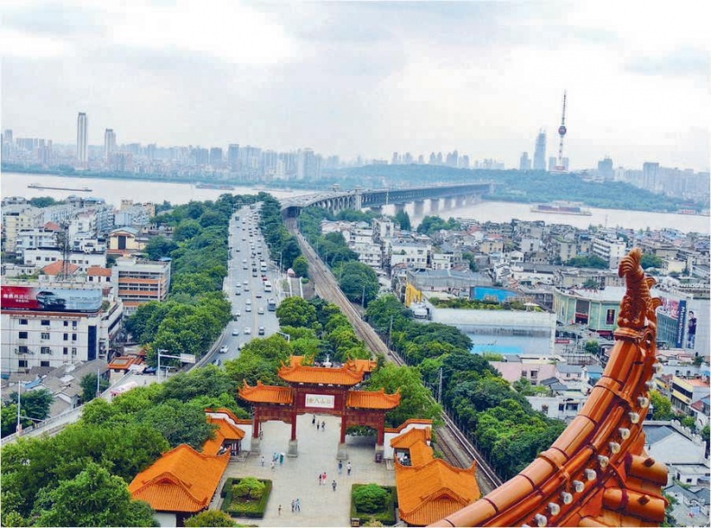 Иллюстрация к книге — Си Цзиньпин. Новая эпоха [i_065.jpg]