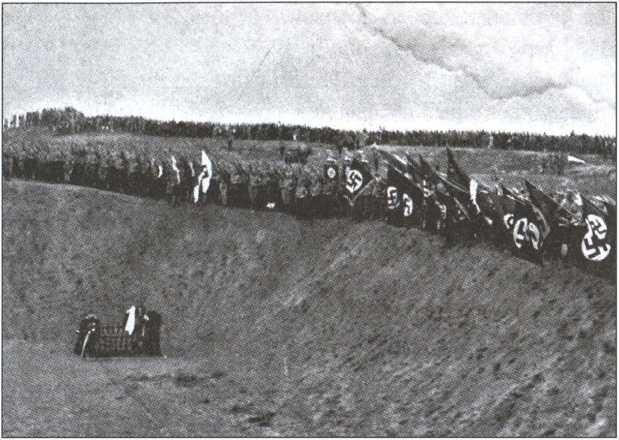 Иллюстрация к книге — Политические солдаты Гитлера [i_006.jpg]