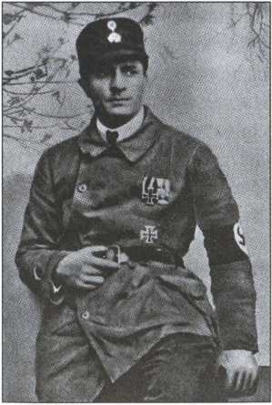 Иллюстрация к книге — Политические солдаты Гитлера [i_013.jpg]