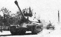 Иллюстрация к книге — Стальной кулак Сталина. История советского танка 1943-1955 [pic_240.jpg]