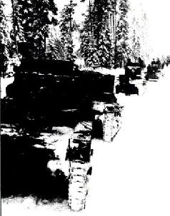 Иллюстрация к книге — Броневой щит Сталина. История советского танка 1937-1943 [pic_69.jpg]