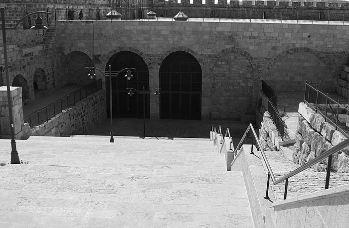 Иллюстрация к книге — По следам Ковчега Завета [any2fbimgloader94.jpg]