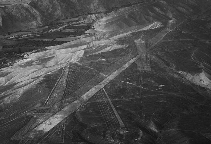 Иллюстрация к книге — Наска. Гигантские рисунки на полях [any2fbimgloader21.jpg]