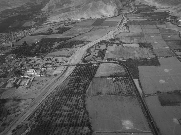 Иллюстрация к книге — Наска. Гигантские рисунки на полях [any2fbimgloader60.jpg]