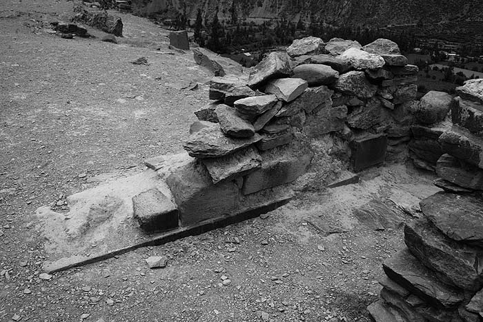 Иллюстрация к книге — Наска. Гигантские рисунки на полях [any2fbimgloader95.jpg]