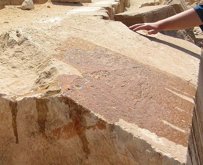 Иллюстрация к книге — Пирамиды. Загадки строительства и назначение [_10c.jpg]