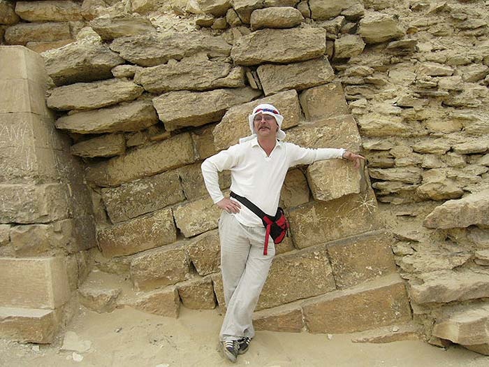 Иллюстрация к книге — Пирамиды. Загадки строительства и назначение [_18c.jpg]