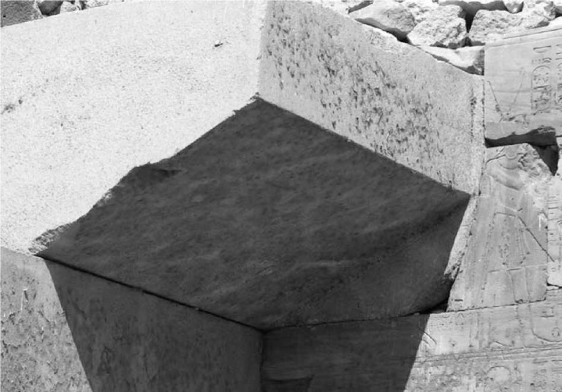 Иллюстрация к книге — Древние боги. Кто они? [i_054.jpg]