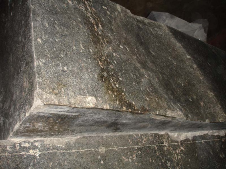 Иллюстрация к книге — Обитаемый остров Земля [i_051.jpg]