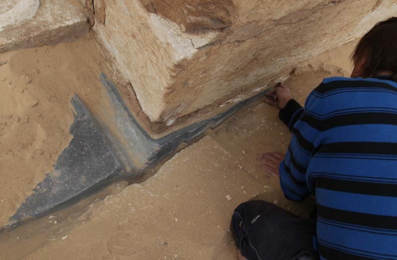 Иллюстрация к книге — Обитаемый остров Земля [i_071.jpg]