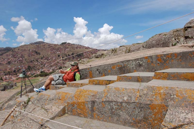 Иллюстрация к книге — Обитаемый остров Земля [i_078.jpg]