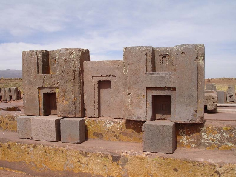 Иллюстрация к книге — Обитаемый остров Земля [i_206.jpg]