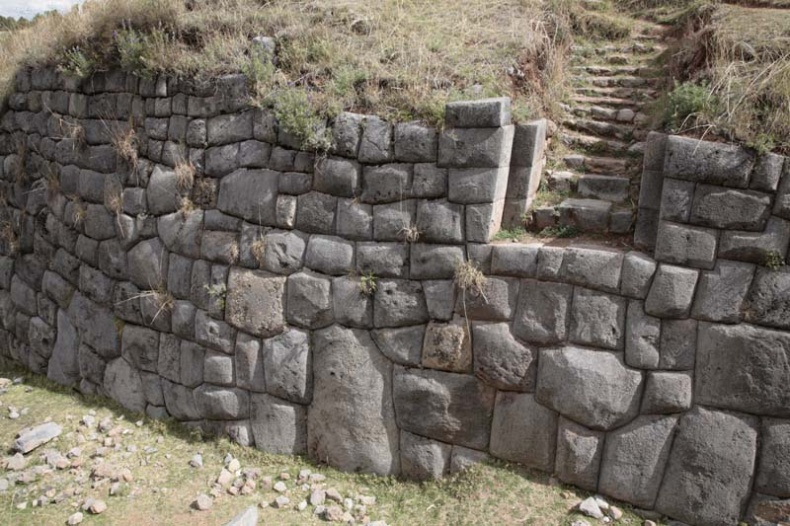 Иллюстрация к книге — Обитаемый остров Земля [i_217.jpg]