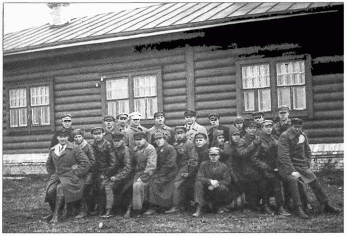 Иллюстрация к книге — Немецкий след в истории отечественной авиации [i_090.jpg]