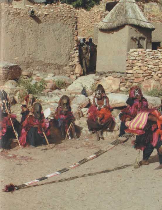 Иллюстрация к книге — Тайные знания догонов об истоках человечества [i_051.jpg]