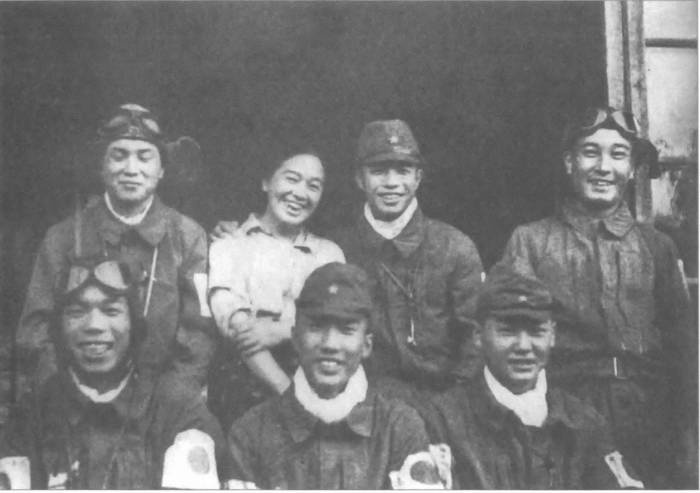 Иллюстрация к книге — Камикадзе. "Божественный ветер" в истории Японии [i_168.jpg]