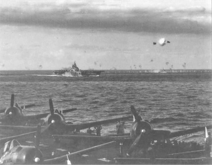 Иллюстрация к книге — Камикадзе. "Божественный ветер" в истории Японии [i_198.jpg]