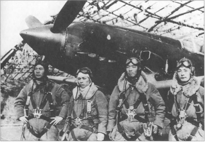 Иллюстрация к книге — Камикадзе. "Божественный ветер" в истории Японии [i_209.jpg]