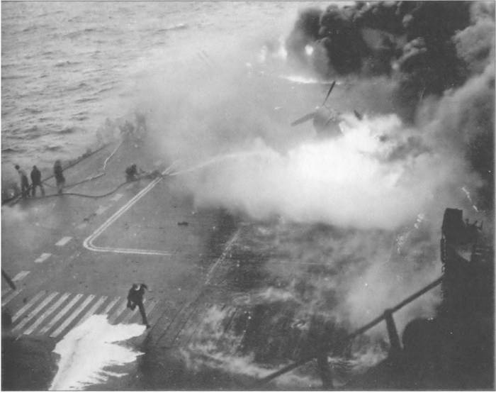 Иллюстрация к книге — Камикадзе. "Божественный ветер" в истории Японии [i_215.jpg]