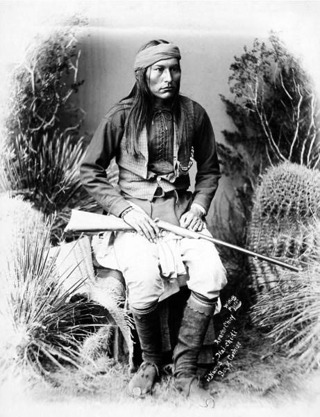 Иллюстрация к книге — Сила шаманов. Боевая и лечебная магия индейцев Дикого Запада [i_049.jpg]