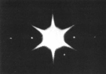 Иллюстрация к книге — Мистерия Сириуса [i_096.jpg]