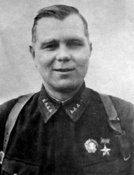 Иллюстрация к книге — Неизвестные солдаты. Сражения на внешнем фронте блокады Ленинграда [i_014.jpg]